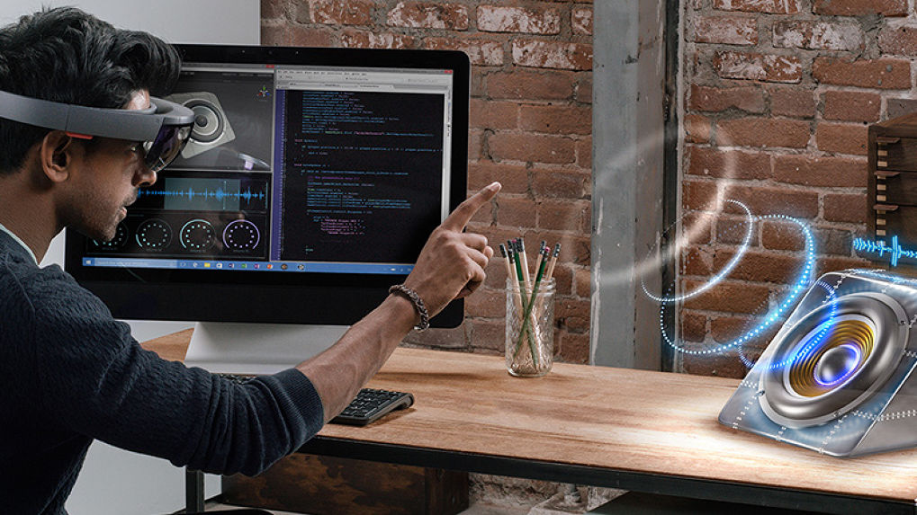 Hololens แว่นเทพจาก Microsoft เทคโนโลยีก้าวล้ำสู่อนาคต